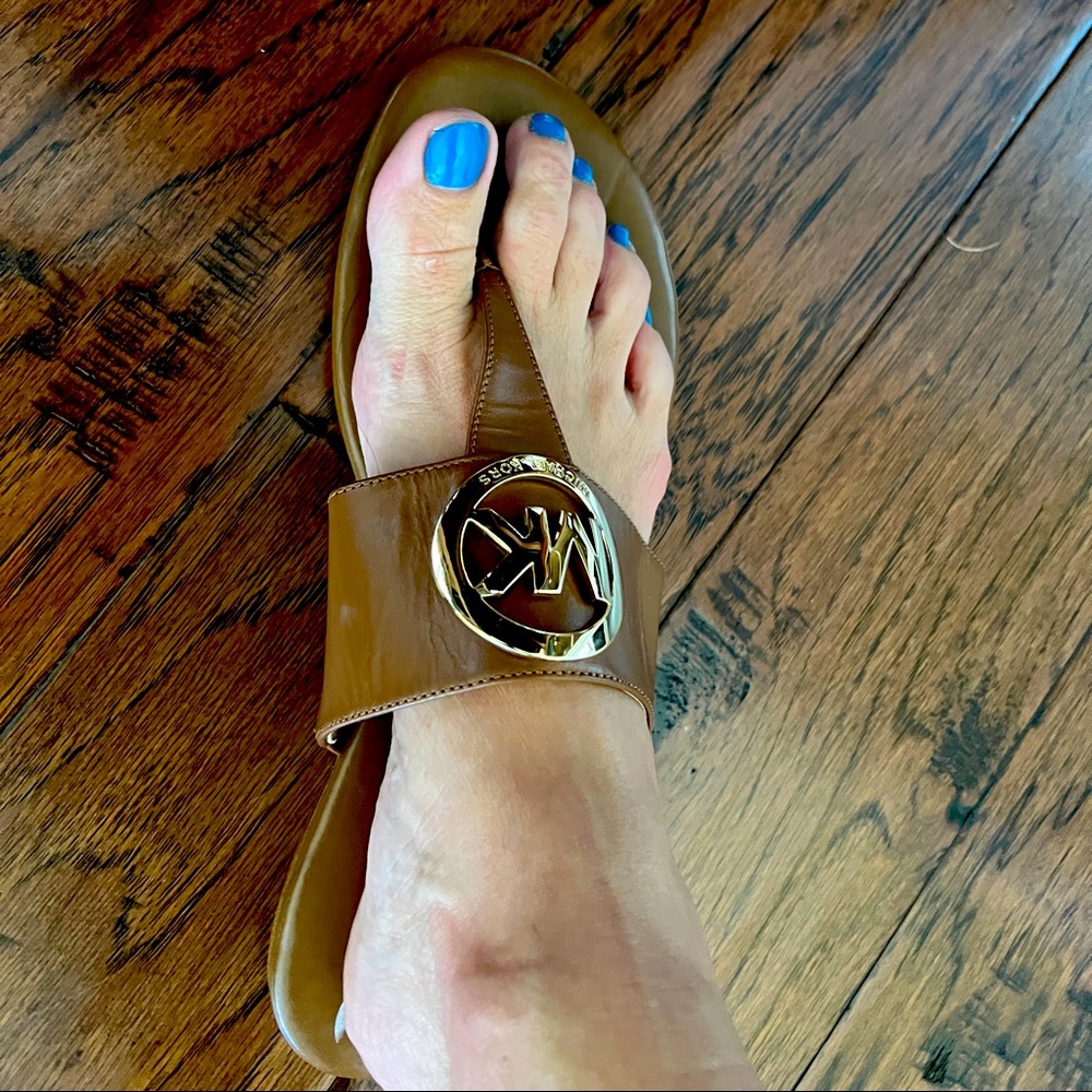 Michael Kors 9.5 brown sandals